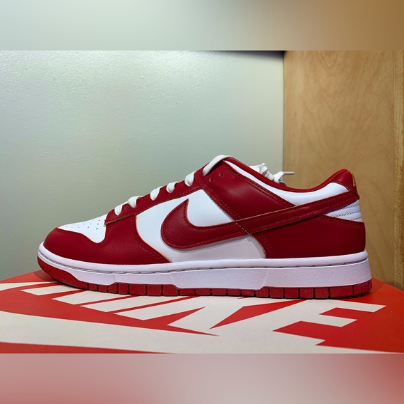 Nike Dunk Low Gym Red - Picture 2 of 4